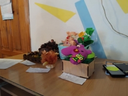 В молодіжному центрі "Січ" відбувся конкурс іграшок та сувенірів.